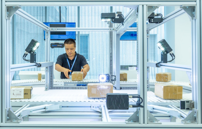 一個產能單位里的科創力｜一條快遞傳送帶蘊藏的“智造”密碼