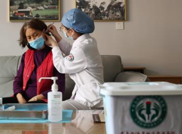 “網約護士”興起 新服務能否滿足群眾需求？