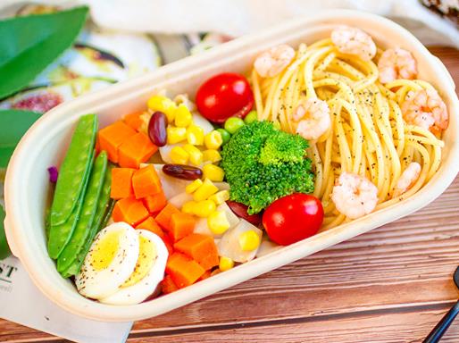 主打“冷”“素”的極簡午餐“刷屏”  營養專家不建議長期嘗試