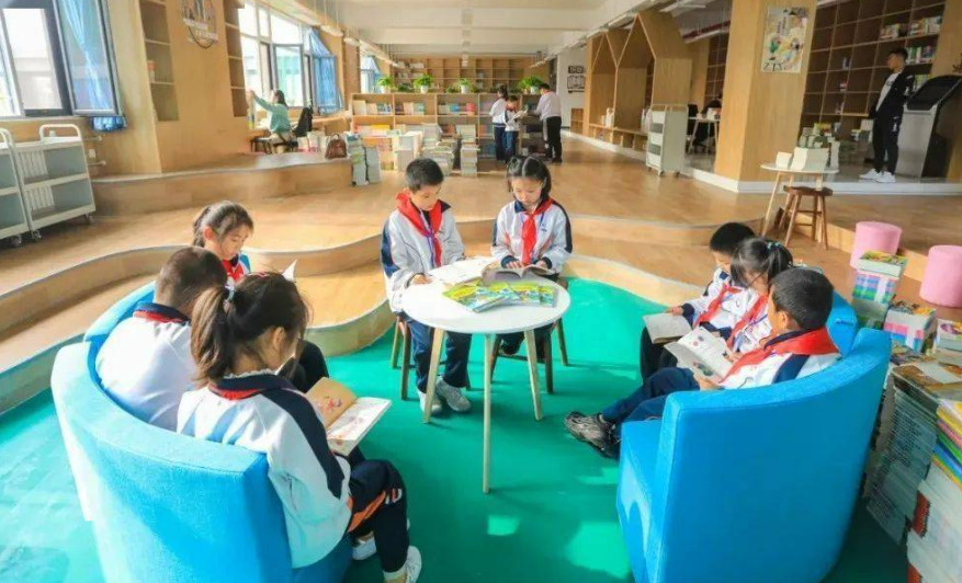 中辦、國辦：加快實現集團內、學區內校際優質均衡