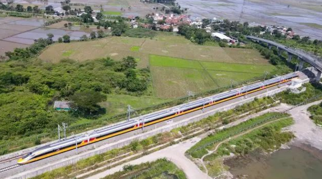 新突破！雅萬高鐵聯調聯試時速達到350公里