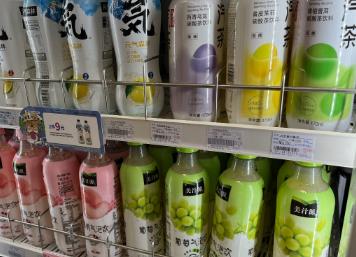 同質化的氣泡水市場，產品靠什么才能“出圈”