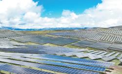 全球最大、海拔最高的水光互補項目 雅礱江柯拉一期光伏電站投產
