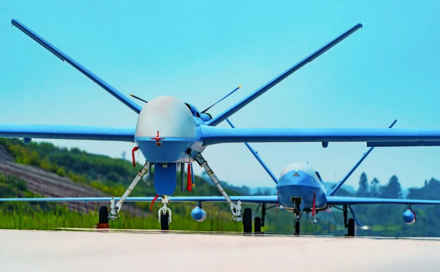 兩型海燕號氣探型高空大型無人機完成交付 實現高原垂直探測首飛