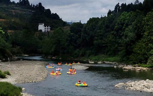 貴州：發展“避暑經濟” 促綠水青山生態價值釋放