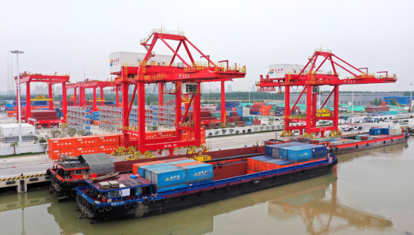 上半年中國外貿創新高 換擋提質釋放潛力
