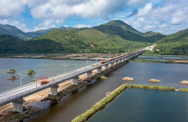 廣東鐵投集團主導鐵路建設項目年累計完成投資同比增長20.6%