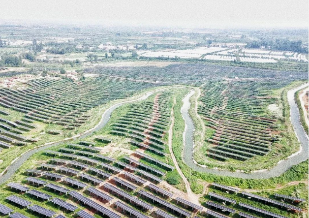 湖北能源宜城新能源百萬千瓦基地實現首批并網發電