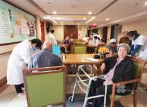 支撐保障體系不足 社區醫養融合亟待打通多重堵點