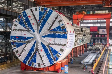 上海首條采用“無人駕駛”盾構技術地鐵成功始發