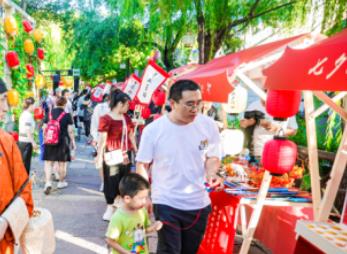 北京發布迎新之旅主題游線路