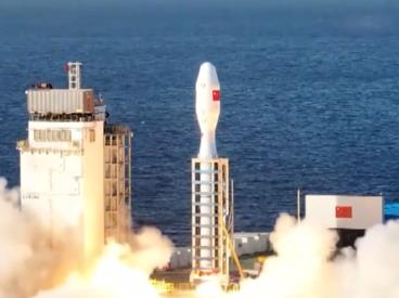 我國海上發射迎來六戰六捷 海上測試發射團隊能力不斷提升