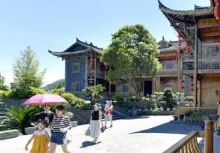 暑期“結尾”不減“旅游熱” 文旅消費“穩開高走”趨勢有望延續