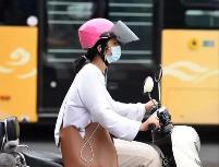 電動自行車頭盔投訴多 消費者購買要認準新執行標準