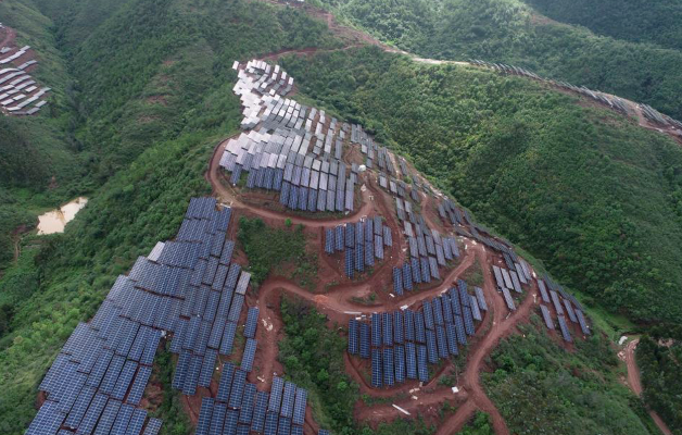 “金下基地”云南側兩個光伏項目并網發電