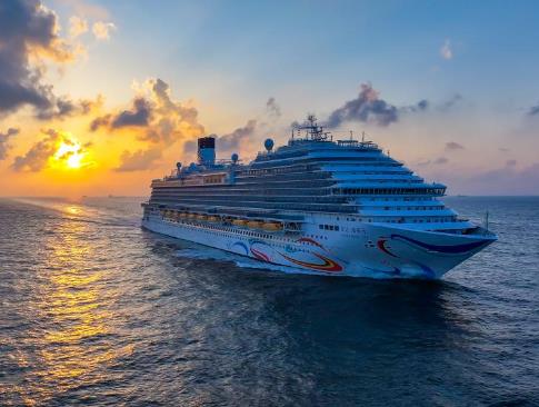 首艘國產大型郵輪“愛達·魔都號”已具備航行條件