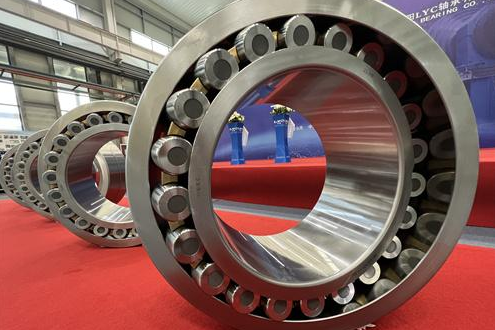 洛軸中信重工聯手打造特大型軸承