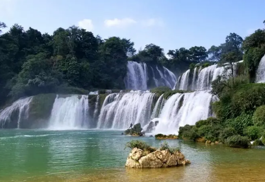 我國首個跨境旅游合作區開啟“跨境游”新模式