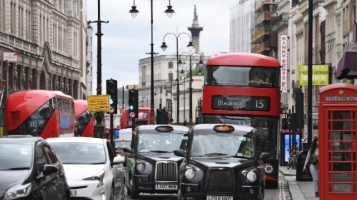 英國放松關鍵綠色政策 燃油車禁售令推遲5年實施
