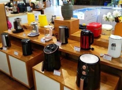 空氣炸鍋賣不動 小家電為何總是“朝生暮死 ”