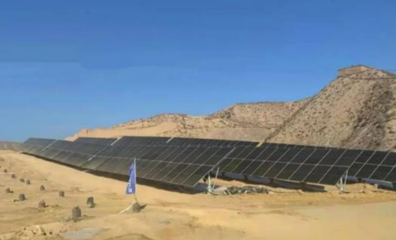 甘肅白銀：“工業銹帶”變綠電“澎湃”