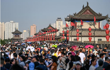 2023年中秋節、國慶節假期國內旅游出游8.26億人次 同比增長71.3%