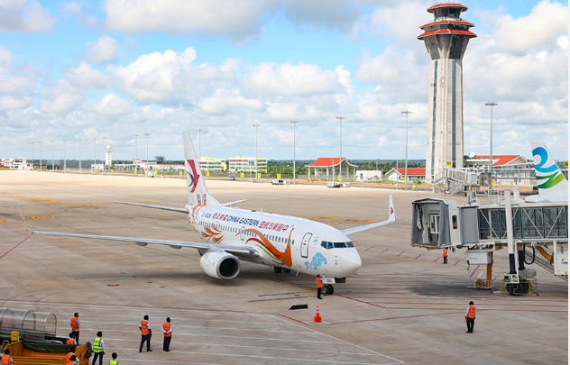 中企投資建設運營的柬埔寨暹粒吳哥國際機場試飛成功