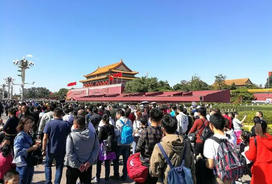 “超級黃金周”數據折射中國經濟持續復蘇動能