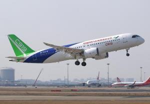 工信部等四部門：到2035年國產民用大飛機舒適性等達世界一流水平