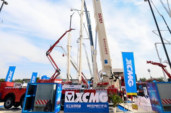 徐工DG101登高平臺消防車再創新巔峰