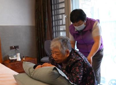 4200萬失能老人居家養老面臨諸多困難 專家提出建議