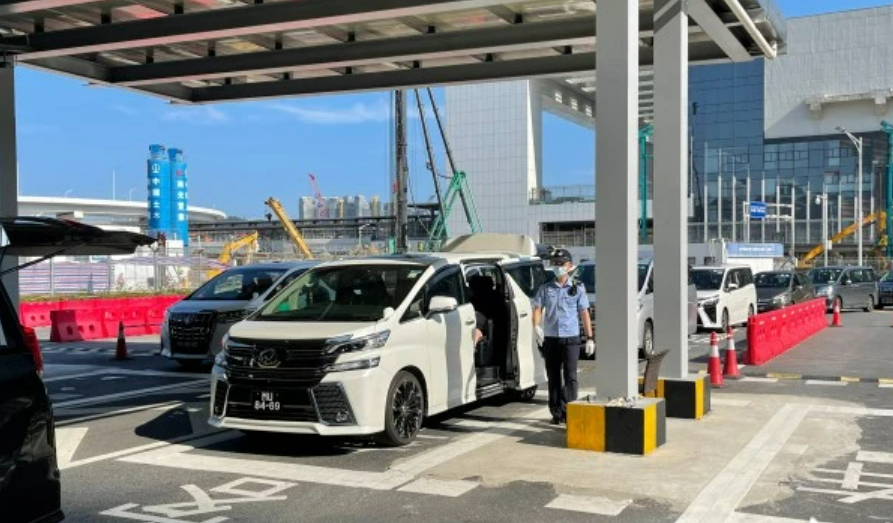 廣州橫琴口岸客貨車聯合一站式部分通道試運行1個月 查驗車輛約16萬輛次