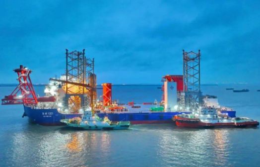 振華重工智能風電安裝平臺交付