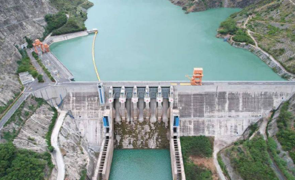 歷時17年！金沙江魯地拉水電站工程通過竣工驗收
