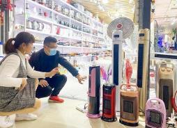 冷空氣吹旺“暖經濟” 小而精御寒商品受歡迎