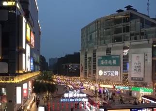 消費場景豐富、現代物流完善、供應鏈下沉……縣域消費潛力不斷釋放