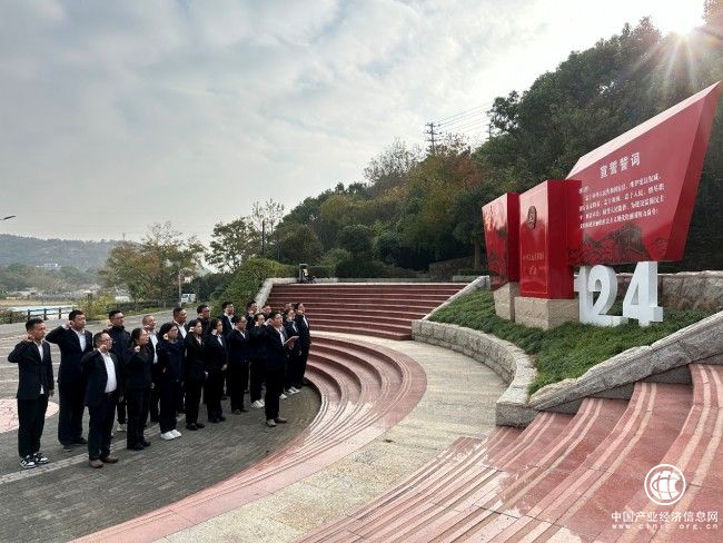 浙江嵊泗：用行動精彩呈“憲” 領群眾遵紀守“法”