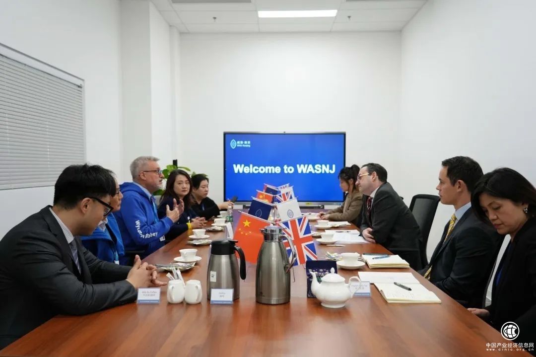 南京威雅學校：熱烈歡迎英國駐滬領事館代表團蒞臨交流！