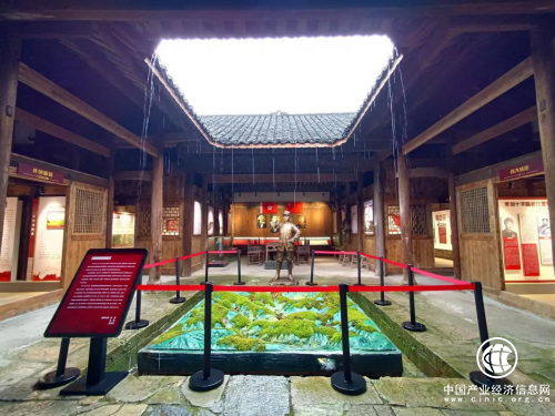 湖北利川：“駐村”變“助村”實干暖民心