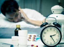 年輕人三大不健康行為：久坐、熬夜、缺乏運動