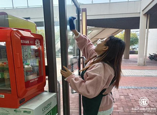 下好“三步棋” 助力加盟終端建設