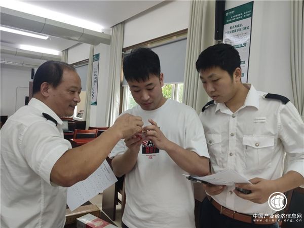 浙江蘭溪：匯聚青春力量 助力“后浪”成長