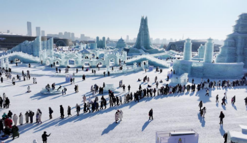 國內旅游收入同比增長超兩倍 元旦假期冰雪游火爆