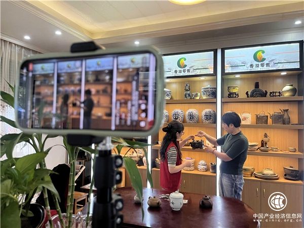 浙江上虞：“穿針引線” 編織共富農網