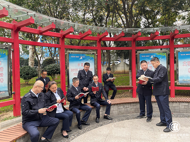 漢陽煙草：一片廉花向陽開  清風徐來鑄鐵軍