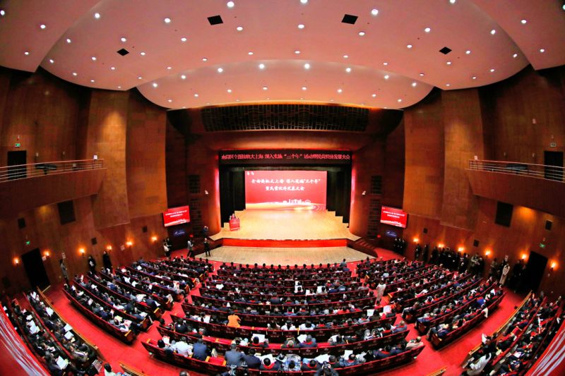 “新春開門紅，森赫電梯喜獲三項大獎，開啟2024熱辣滾燙新篇章”