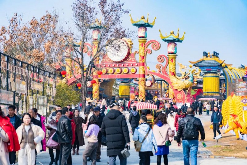 為文旅熱“添柴加火”，微眾銀行微眾企業 助力旅游行業中小微企業活力升騰