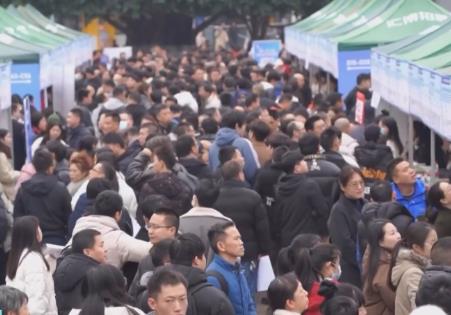 近3000個崗位“職”達家門口 多地火熱開展“春風行動”促就業