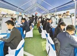 河南省高校畢業生春季校園招聘會啟幕