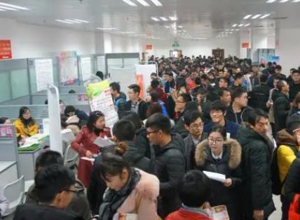河南城鎮新增就業目標占全國近1/10 如何穩之又穩